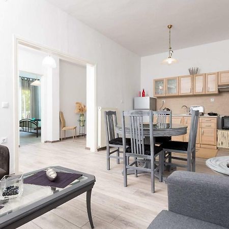 Anastasia'S Apartment 리메나스 외부 사진
