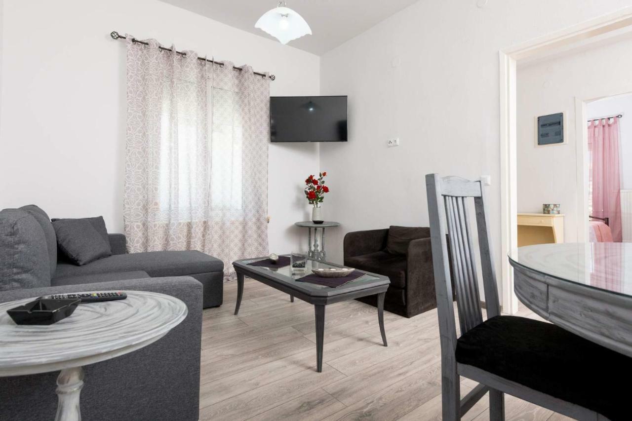 Anastasia'S Apartment 리메나스 외부 사진